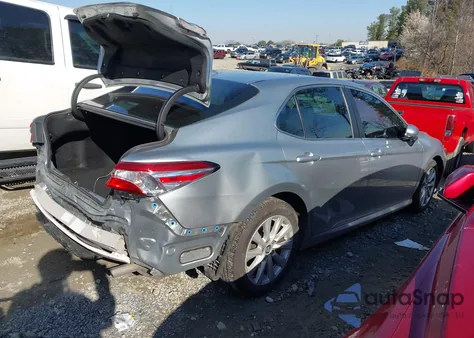2019 Toyota Camry L z USA, uszkodzony, nr VIN 4T1B11HK2KU822484